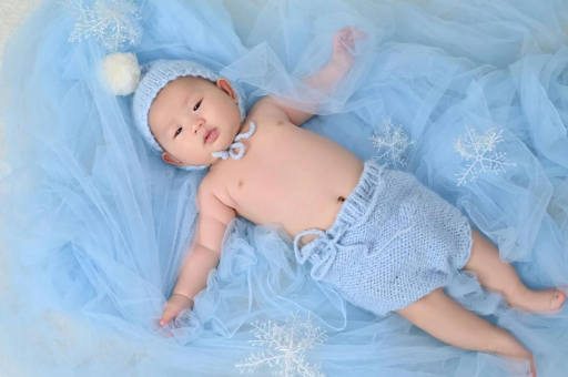 白城宝宝间歇性斜视